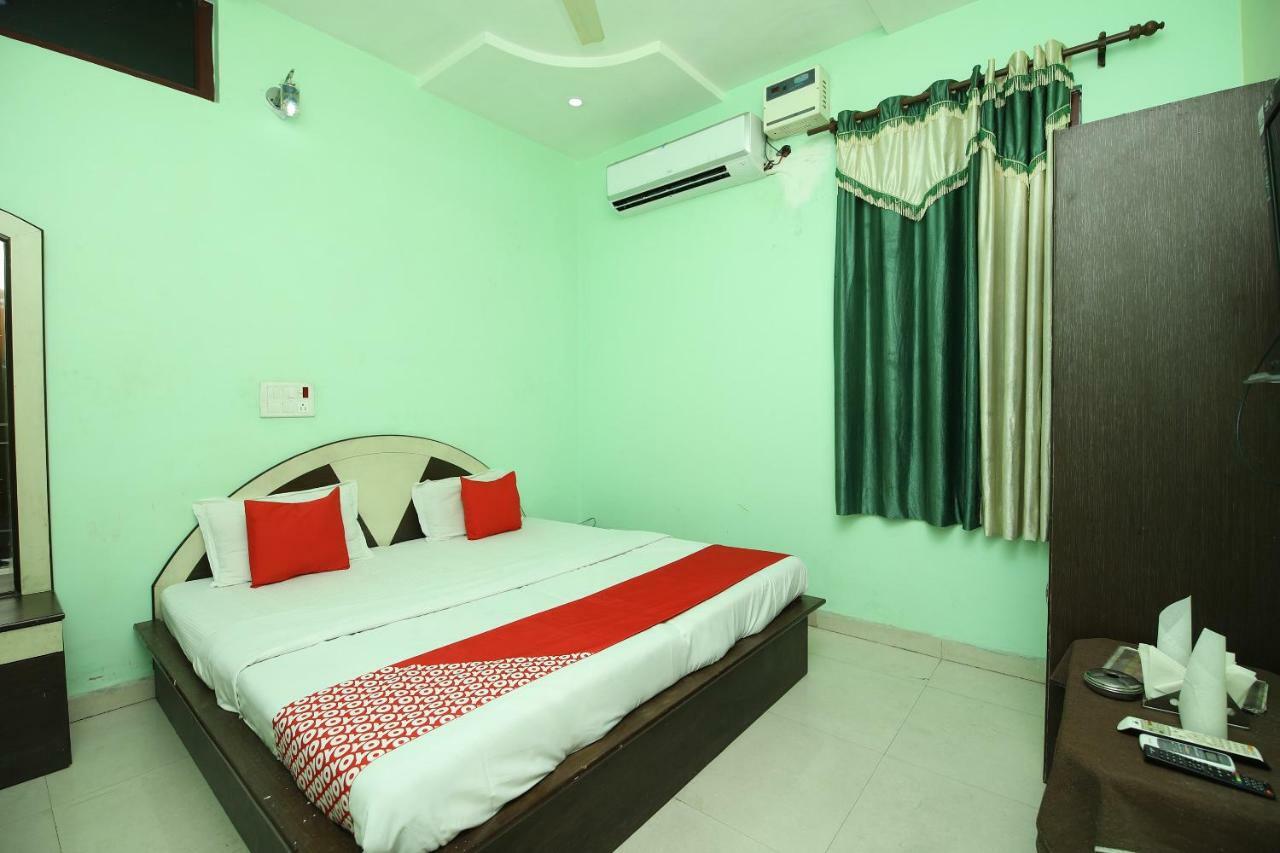 Hotel Deep Palace Jind ภายนอก รูปภาพ