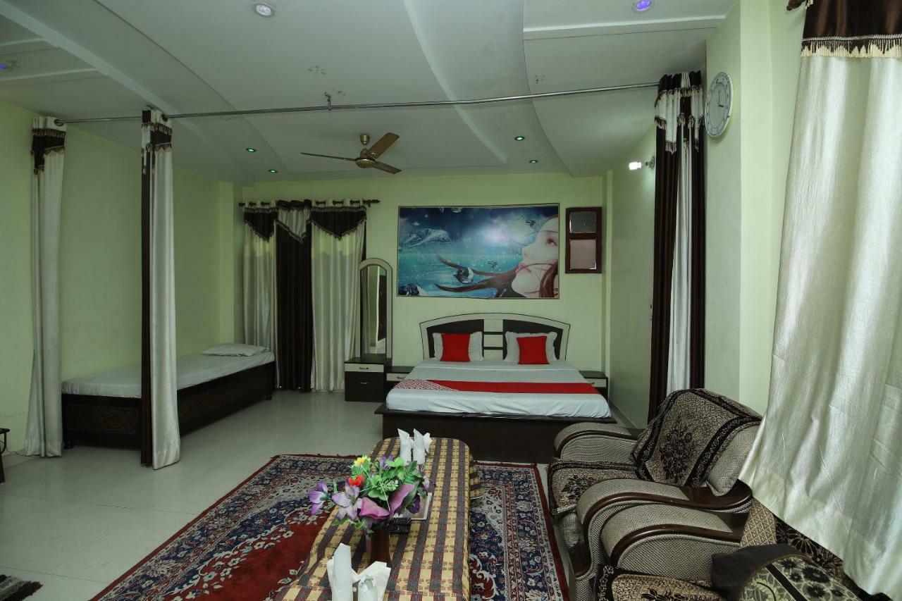 Hotel Deep Palace Jind ภายนอก รูปภาพ