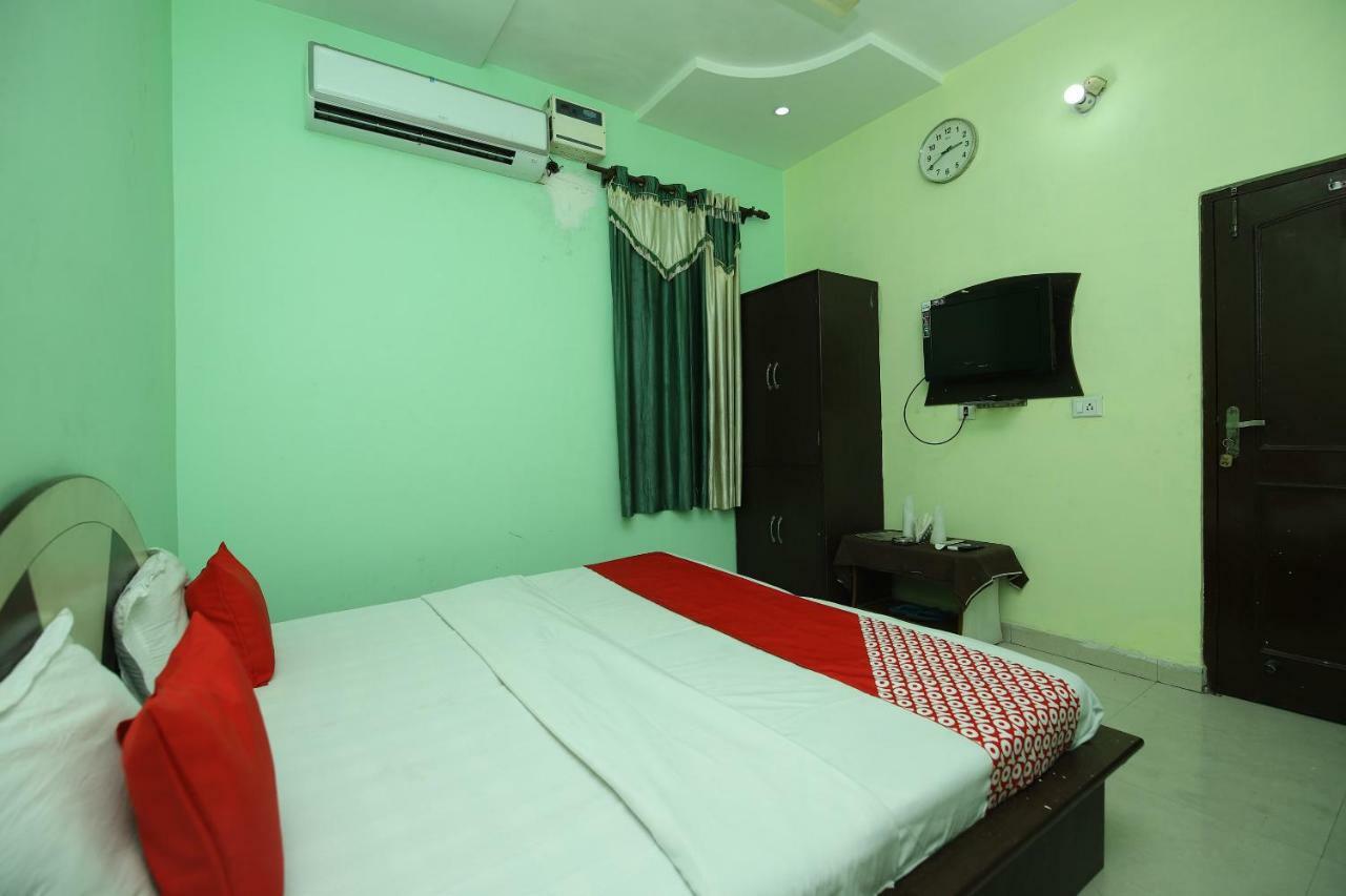 Hotel Deep Palace Jind ภายนอก รูปภาพ