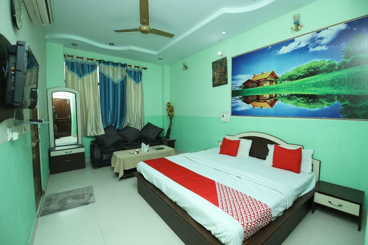 Hotel Deep Palace Jind ภายนอก รูปภาพ